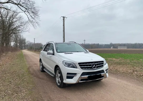 mercedes benz Mercedes-Benz ML cena 132900 przebieg: 193752, rok produkcji 2015 z Łuków